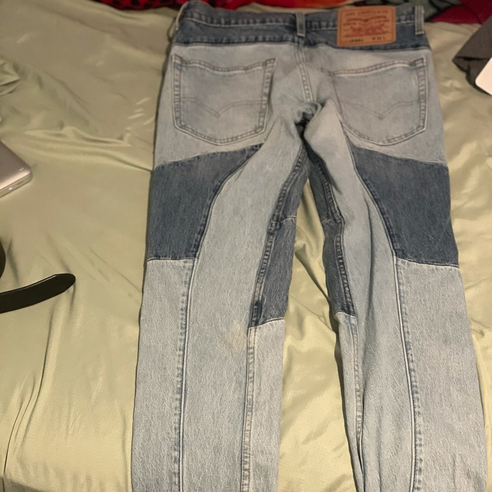 Men’s Levi denim
